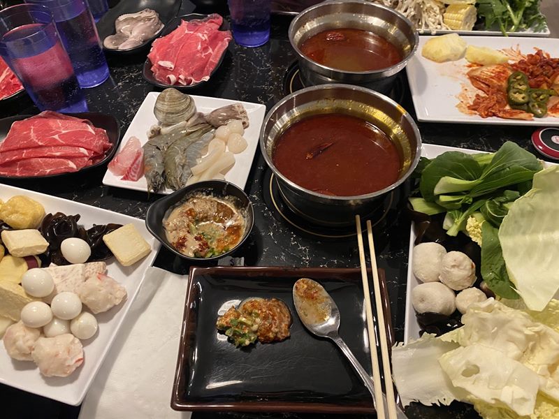 Garden Shabu/Hot Pot & Grill food